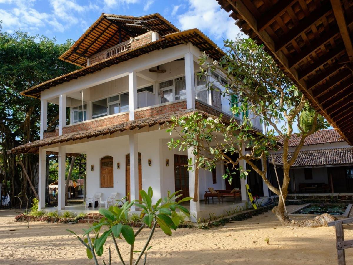 Red Coral Kitesurfing Resort Kalpitiya Extérieur photo