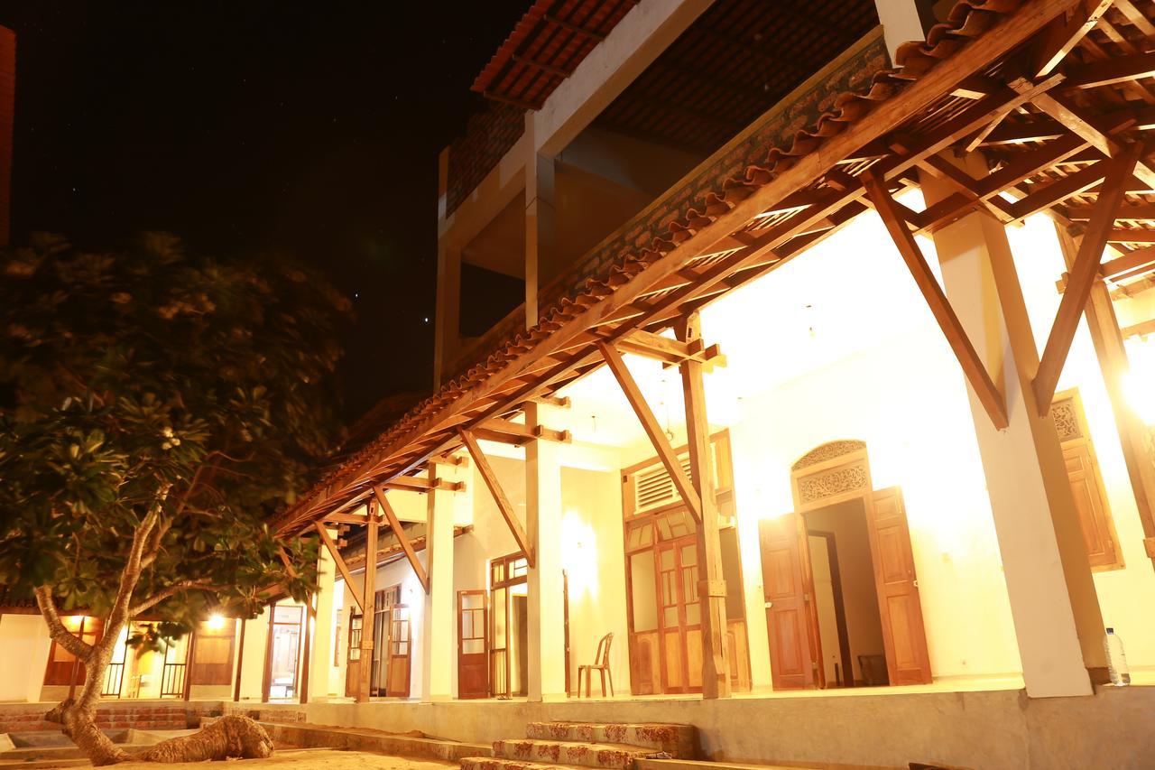 Red Coral Kitesurfing Resort Kalpitiya Extérieur photo