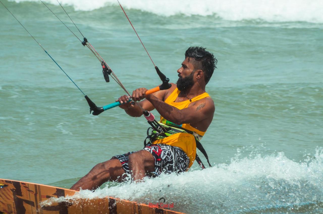 Red Coral Kitesurfing Resort Kalpitiya Extérieur photo