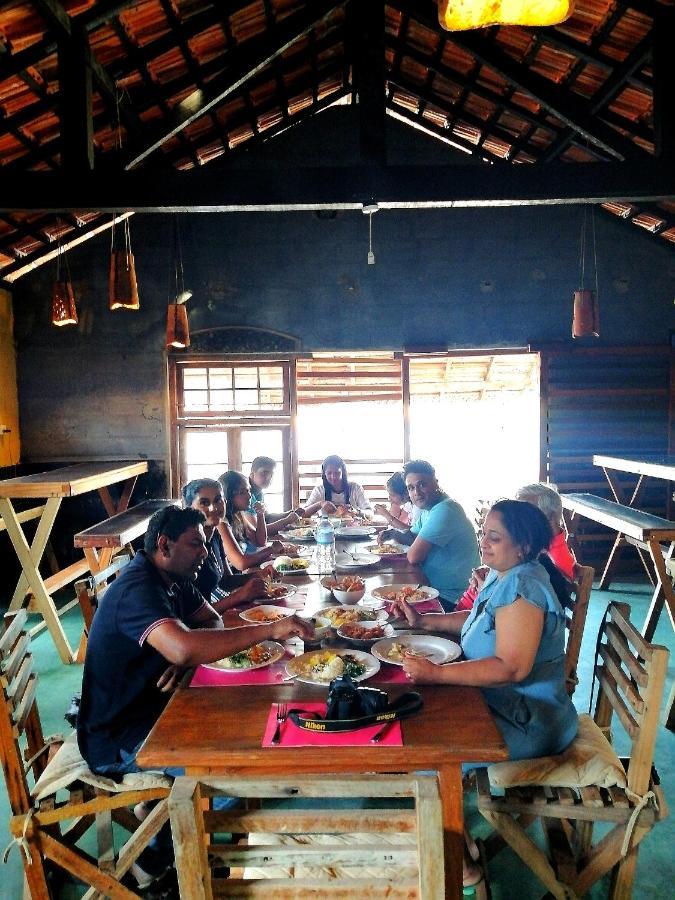 Red Coral Kitesurfing Resort Kalpitiya Extérieur photo