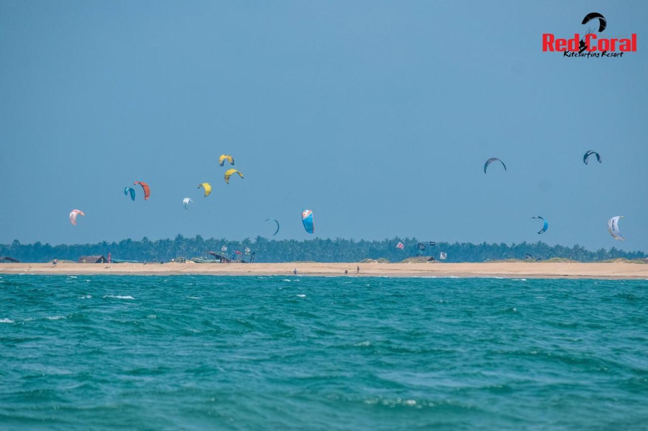 Red Coral Kitesurfing Resort Kalpitiya Extérieur photo